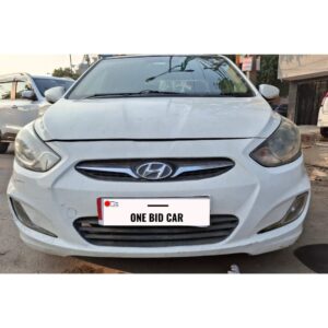 Hyundai Verna SX Petrol (2012)