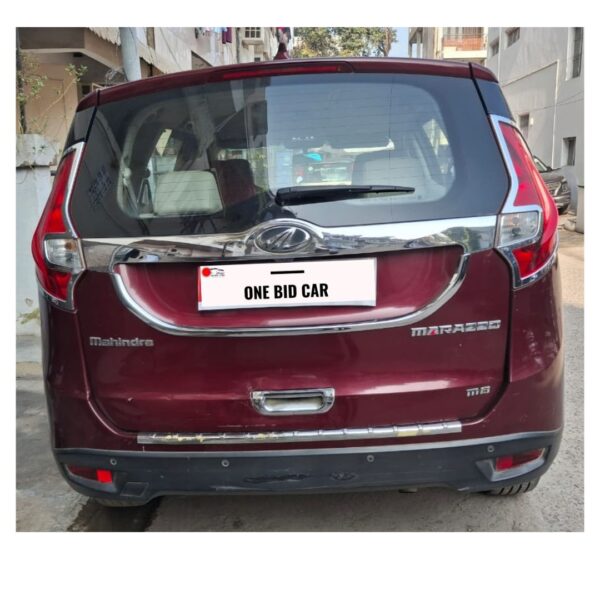 Mahindra Marazzo M8 Top Model (2018) - Image 5