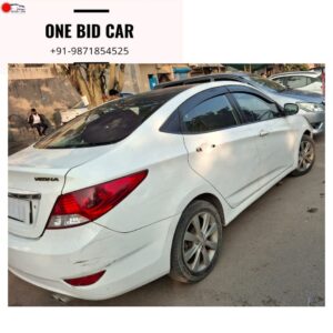 Hyundai Verna SX Petrol (2012)