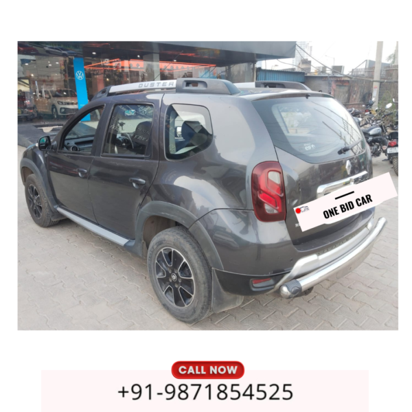 Renault Duster RXZ Diesel Automatic (2017) - Image 4