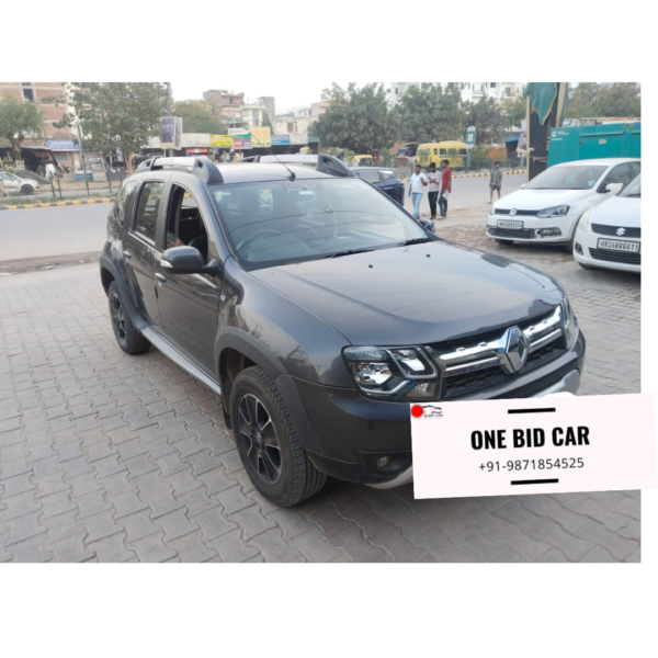 Renault Duster RXZ Diesel Automatic (2017) - Image 6